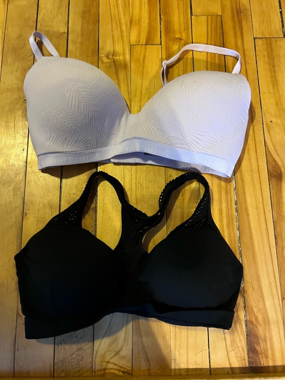 Victoria's Secret Light Pink 36D & Black Size Large Pink Dual-Pack Bras